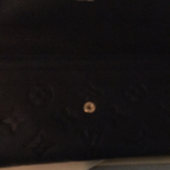 Authentic Louis Vuitton empereinte wallet - Picture 5 of 7